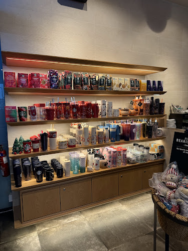 1 Tampines Walk, #01-104 Our Tampines Hub, Singapore 529684