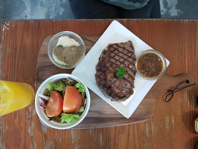 805 Bukit Timah Rd, #01-04 6th Avenue Centre, Singapore 279883