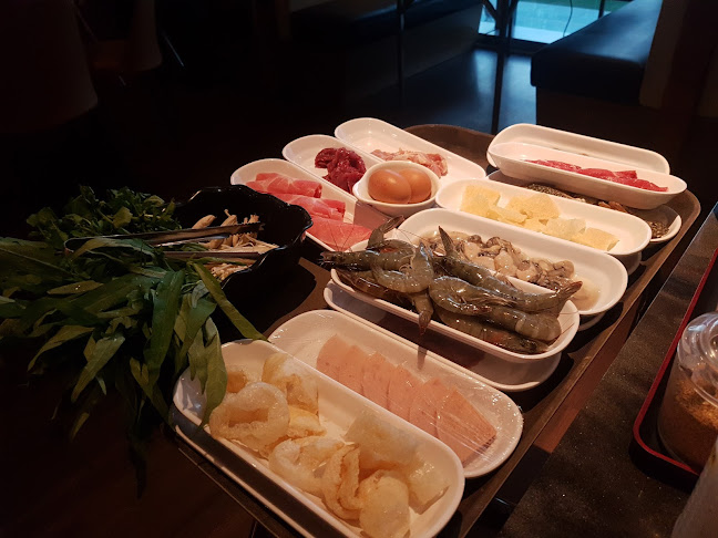 5 Stadium Walk, #02-01 Leisure Park Kallang, 397693