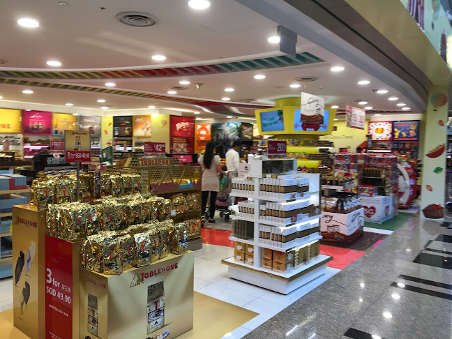 Opinii despre The Cocoa Trees - Changi Airport Terminal 3 South în Singapore - Hospitality and gastronomy