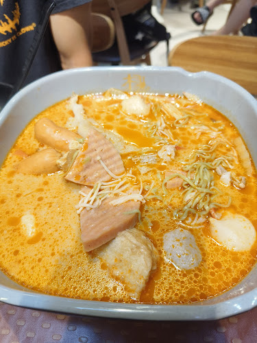 Yang Guo Fu Mala Tang - Hospitality and gastronomy