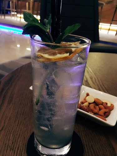 Comentarii opinii despre Crossroads Bar