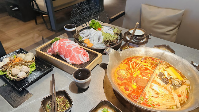 Coucou Hotpot‧Brew Tea @i12 Katong - Singapore