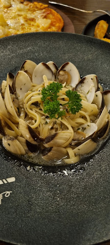 Opinii despre Pasta e Formaggio(P&F) @ CIMB Plaza în Singapore - Hospitality and gastronomy
