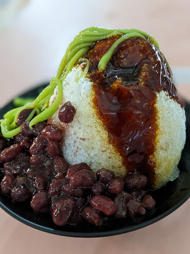 Chong Pang Food Centre - Hospitality and gastronomy