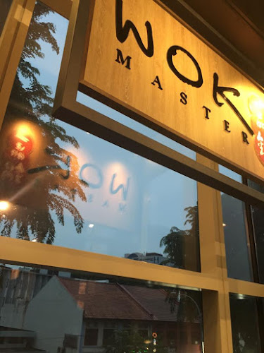 Wok Master Paya Lebar Square |Singapore Chinese Restaurant | Chili Crabs Curry Fish Head