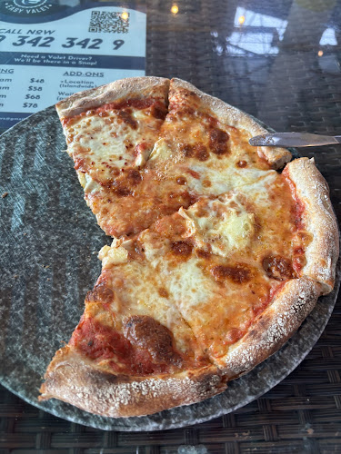 Opinii despre Mr. Kneady's în Singapore - Hospitality and gastronomy