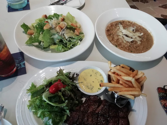 320 Orchard Rd, Singapore 238865