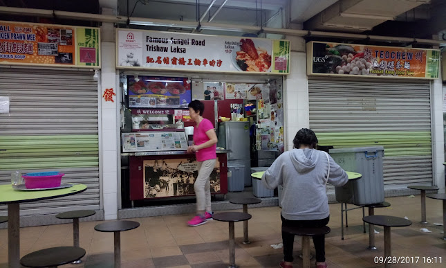 Famous Sungei Road Trishaw Laksa - Hospitality and gastronomy