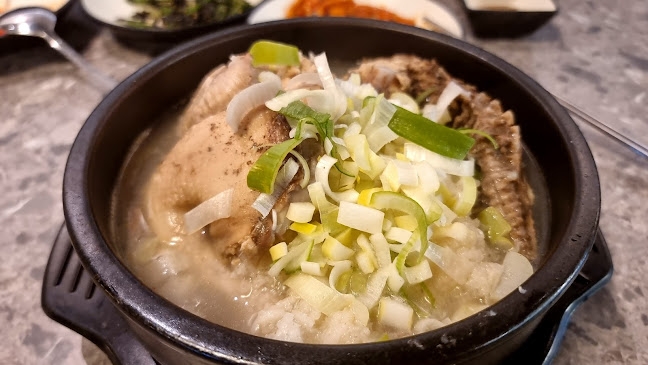 Pohang Seafood & Butchery회랑고기랑2 - Singapore