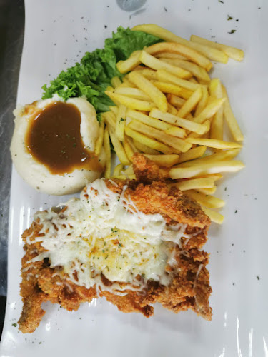 Broadway Coffeeshop @ 610 Tampines North Drive 1 - Hospitality and gastronomy