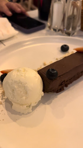 Allo French Restaurant - Hospitality and gastronomy