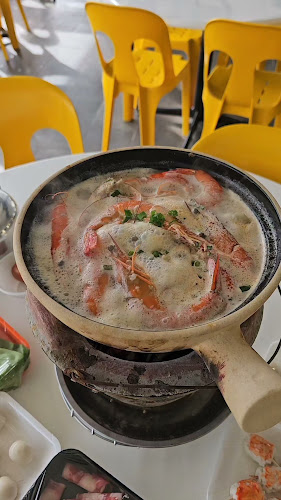 Shun De Seafood Porridge Claypot