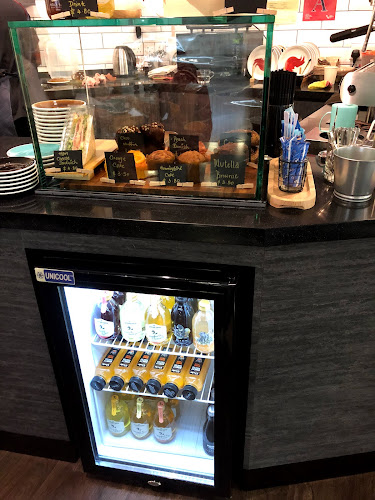 Wai Cafe - Singapore