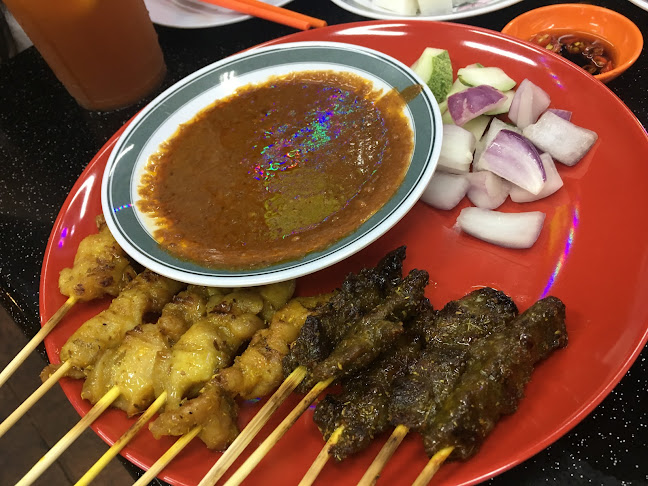 Simpang Bedok - Hospitality and gastronomy