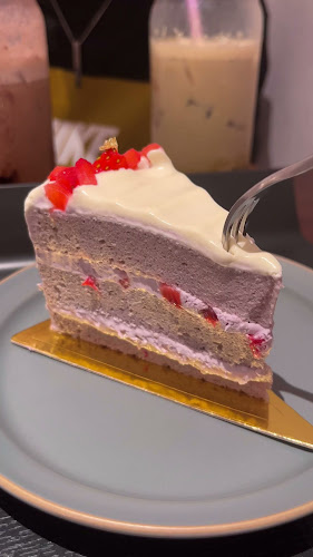 Cafe Lilac by Whisking Bakes - Singapore