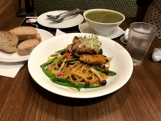 Cedele Bakery Kitchen - The Star Vista