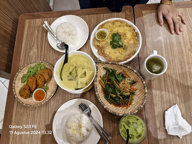 Opinii despre Sanook Kitchen - PLQ Mall în Singapore - Hospitality and gastronomy