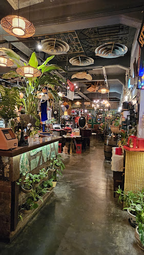 200 Netheravon Rd, Singapore 508529