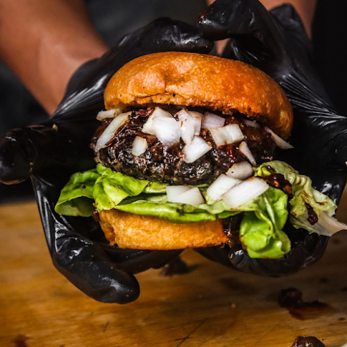 The Madman & Co - Hospitality and gastronomy