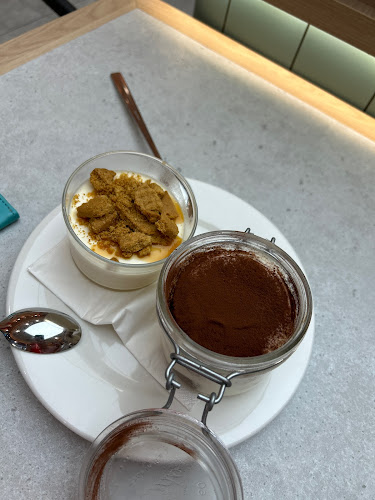 Opinii despre Mamma Mia Trattoria E Caffè în Singapore - Hospitality and gastronomy