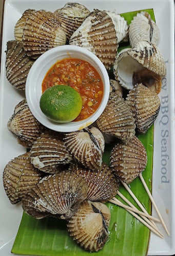 Lucy BBQ Seafood - Hospitality and gastronomy