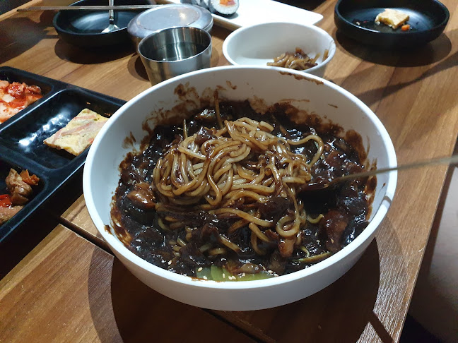 Hoodadak Korean Restaurant 후다닥 한국 음식점