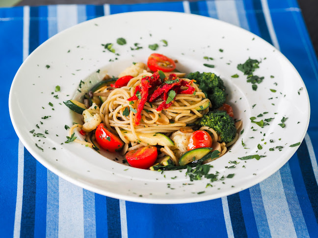 Kontiki - Hospitality and gastronomy