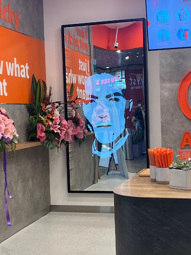 50 Jurong Gateway Rd, #B1 - 15 Jem, Singapore 608549