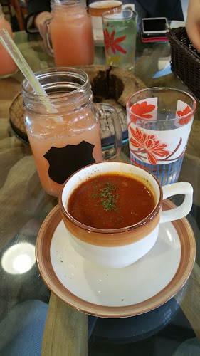 96 Rangoon Rd, Singapore 218381