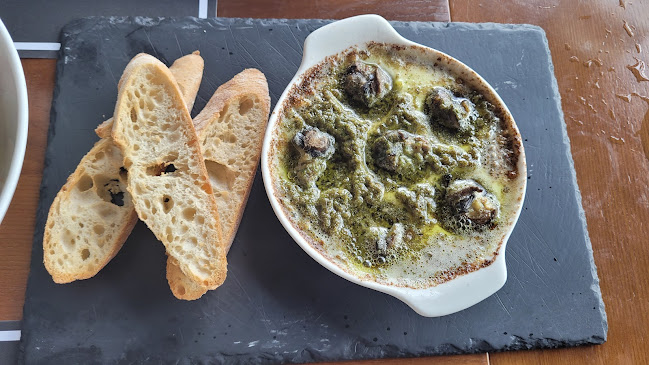 Wine Connection Bistro