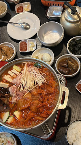 17 Lor Kilat, Singapore 598139