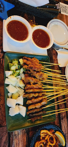 Comentarii opinii despre Happiest Hour Bar & Bistro