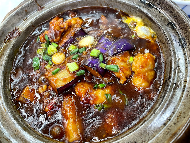 Hoy Yong Seafood Restaurant - Hospitality and gastronomy