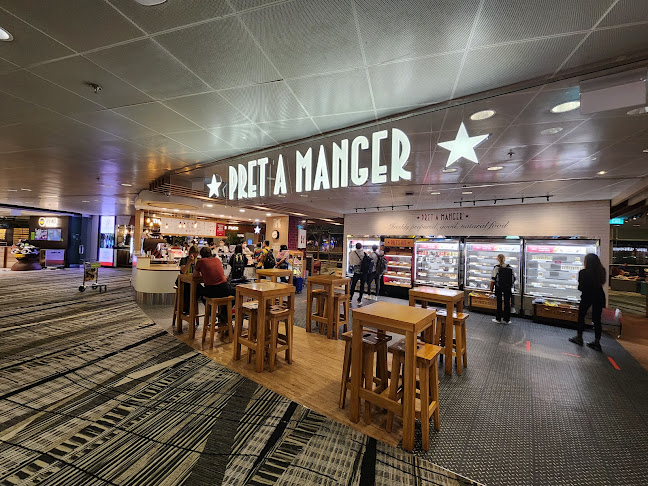 Pret A Manger (Terminal 3) - Hospitality and gastronomy