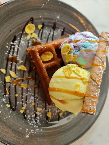 Opinii despre Cuppafield în Singapore - Hospitality and gastronomy