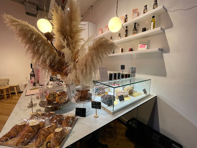 430 Upper Changi Rd, #01-73 East Village, Singapore 487048