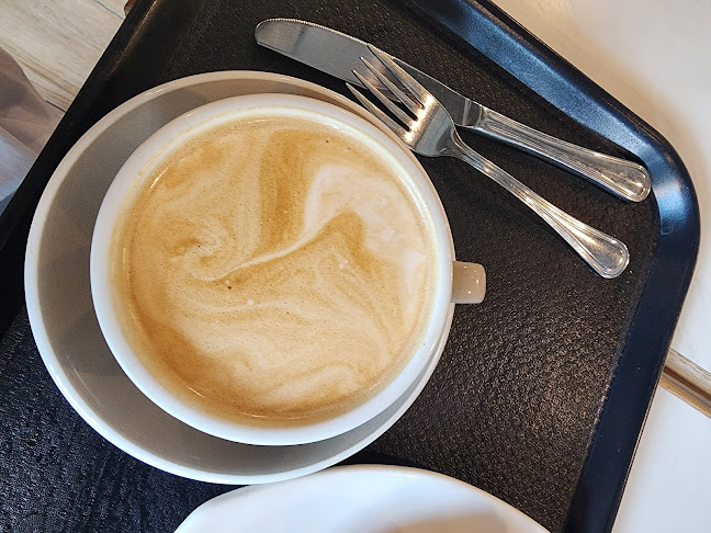 Cedele Bakery Kitchen - Hospitality and gastronomy