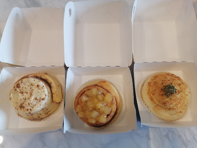 rrooll - Bukit Panjang Plaza #01-39 - Hospitality and gastronomy