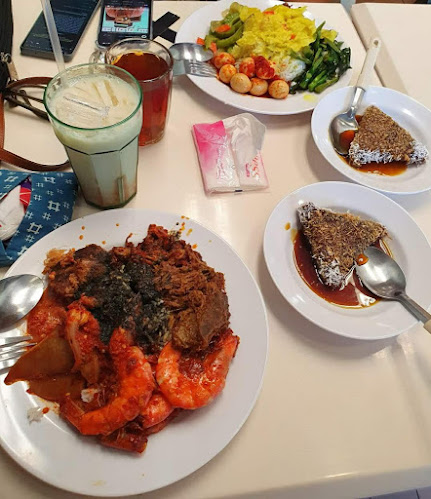 Comentarii opinii despre Dahlia Cafe Tanjong Pagar