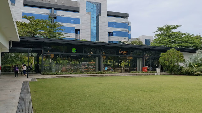 #01-01, 33 Hyderabad Road, HortPark, 119578