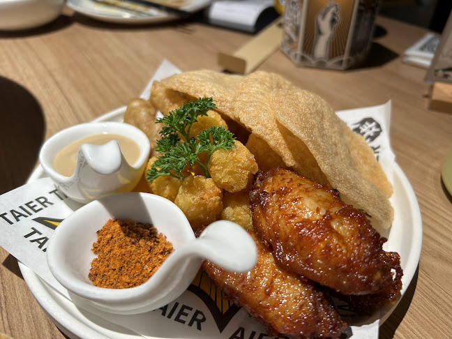 TAI ER 太二酸菜鱼 (JEM) - Hospitality and gastronomy