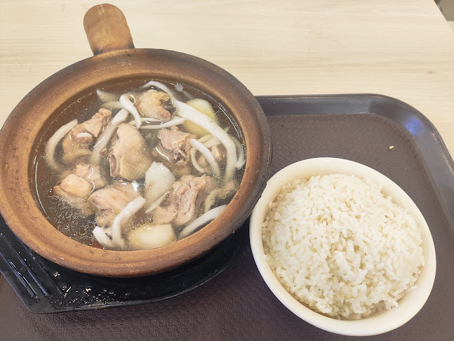 Comentarii opinii despre Lu Ding Ji Charcoal Claypot Chicken Steamboat