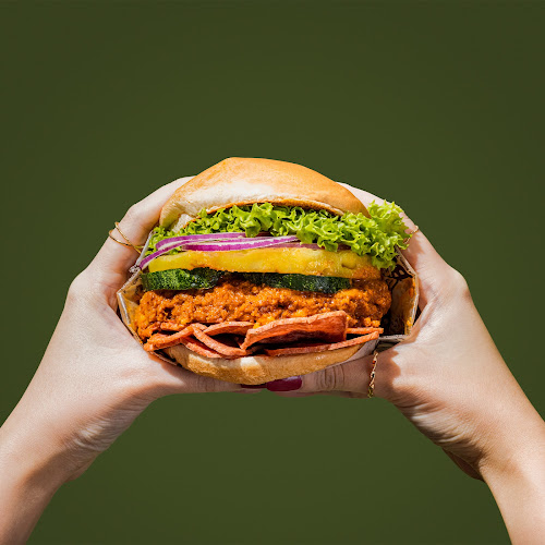 44 Jln Eunos, Singapore 419502