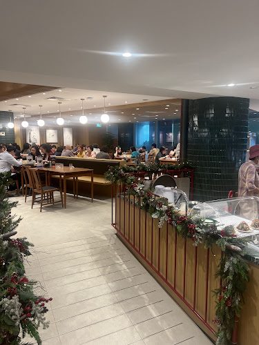 133 New Bridge Rd, #02-01/02 Chinatown Point, Singapore 059413