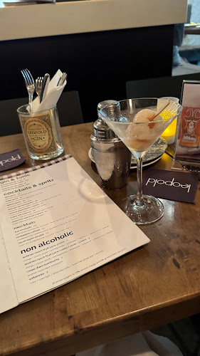 15 Lor Telok, Singapore 049028