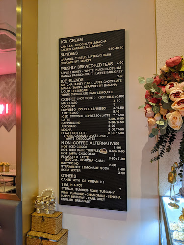 Cake Spade - Singapore