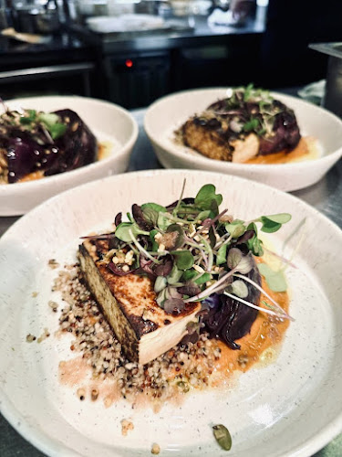 25 Dempsey Rd, #01-04, Singapore 249670