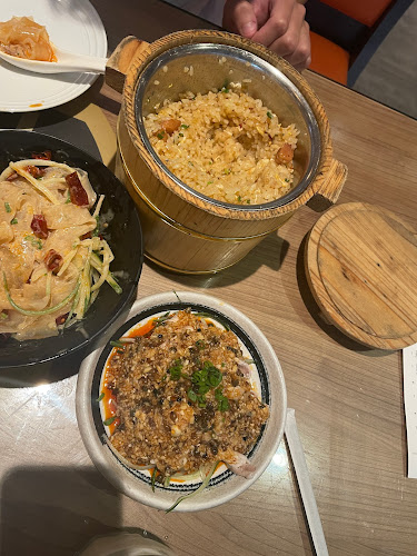 Comentarii opinii despre Riverside Canton Claypot Cuisine 江边广东砂锅菜