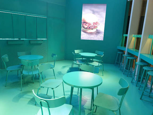 Opinii despre Deliveroo Food Market în Singapore - Hospitality and gastronomy